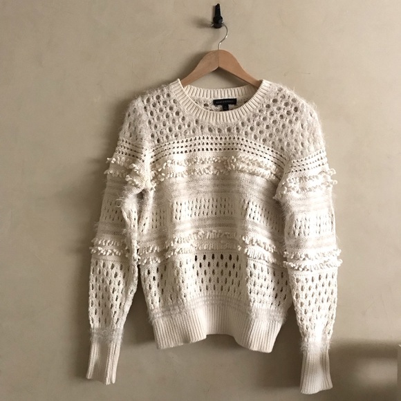 Banana Republic Cream Crew Neck Sweater with Textured Knit